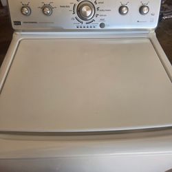 MAYTAG Commercial Washer
