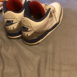 True Blue 3s Jordans