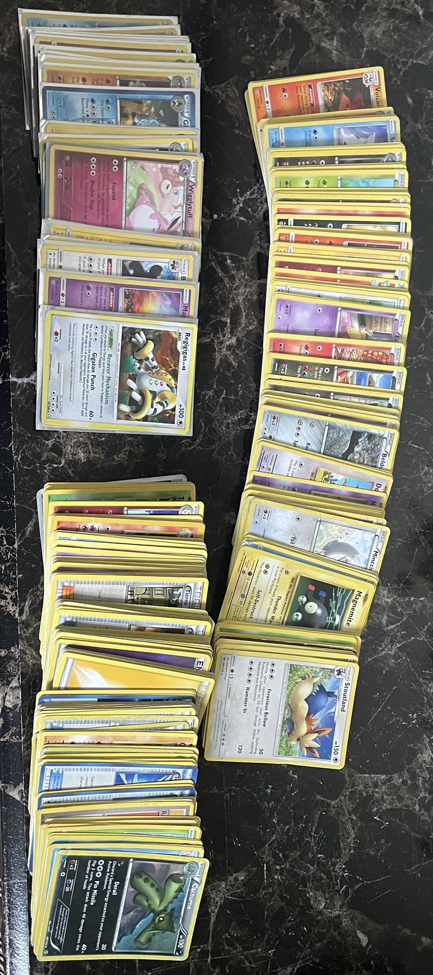 Pokémon Cards Lot