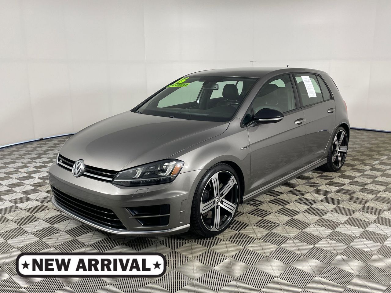 2016 Volkswagen Golf R
