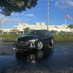 Hyundai Elantra 2018