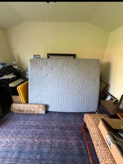 Novaform Medium firm Mattress