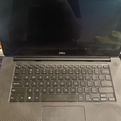 Dell XPS 15 7590 4K UHD 