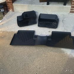 Wheather Tech Floor Mats For 2019-22 Ford escape