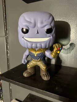 Thanos jumbo Funko pop