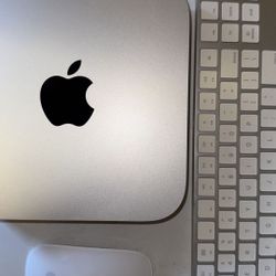 Mac Mini M2 Chip With Apple Magic Mouse And Keyboard 