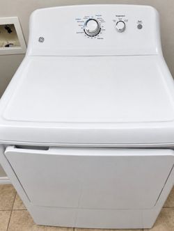 GE White Front-Load Electric Dryer