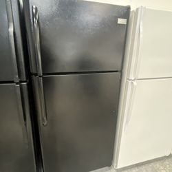 Refrigerator Frigidaire 30”