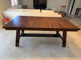 Nordic Wood Extendable Dining Table