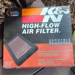 K&N Air Filter 