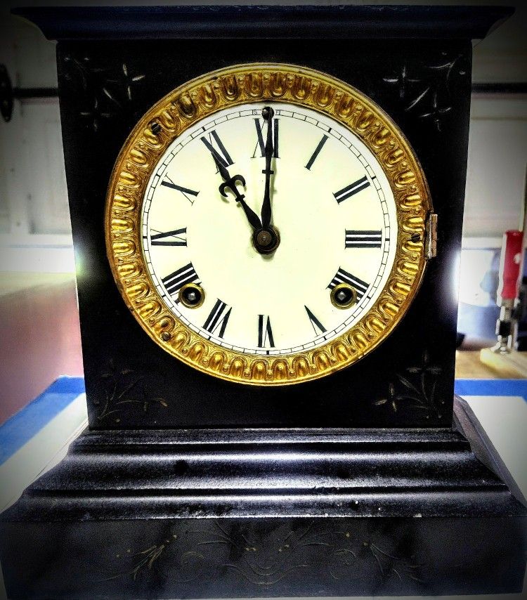 ANTIQUE - Ansonia Mantel Clock Era 1800'S