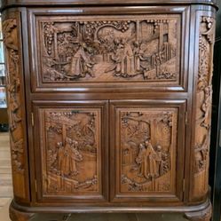 Hand Carved Wet Bar 