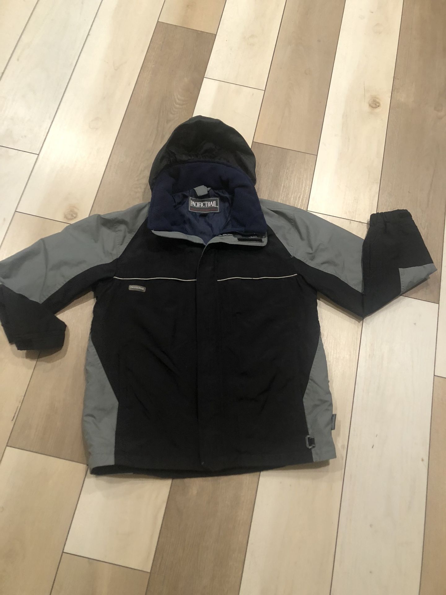 Pacific Trial Waterproof Youth Jacket Sz. L