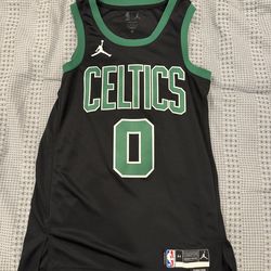 Jayson Tatum Boston Celtics Jersey – Jordan Brand (Size 44 / Medium)