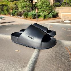 Black Nike calm slides size 9