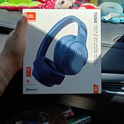 Jbl Tune 720