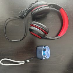 Kids Headphones And Ear Buds- Never Used 