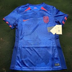Nike Women's USA USWNT 2023 4-Star Stadium Away Soccer Jersey (DR4000-406)Size- Medium  BRAND NEW WITH TAGS $65.00