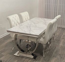 Brand new luxury dining table