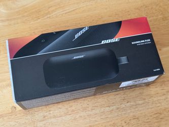 Bose SoundLink Flex 2nd Gen Portable Bluetooth Speaker – Black