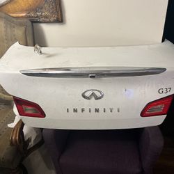 Trunk For Infiniti G37