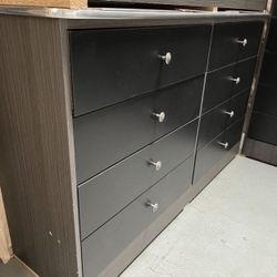 Eight Drawers Dresser 