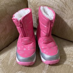 Wonder Nation Snow Boots, Girls Size 11.