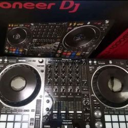 Pioneers DJ DDJ-DJ Controller