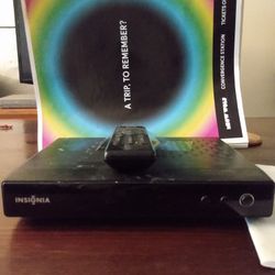 Insignia Cable Box Analog To Digital Converter Box W/Remote