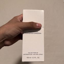Gucci Flora Gorgeous Gardenia Eau De Parfum