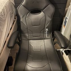 X ROCKER G-FORCE BLACK GAMING CHAIR