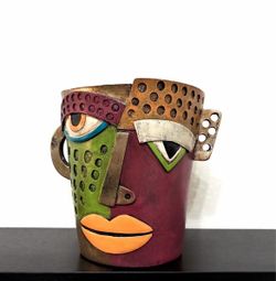 Unique Abstract Face Planter Pot🪴🪴Plant’s Not Included🪴No Offers 🪴Please Read Description