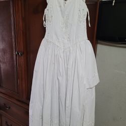 First Communion Dress / Vestido De Primera Comunión