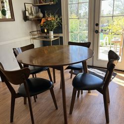 Mid-Century Modern Round 5-Piece Dining Set 