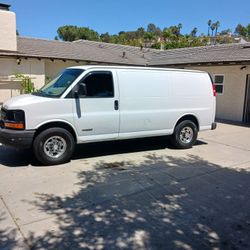 2005 Express Van 2500
