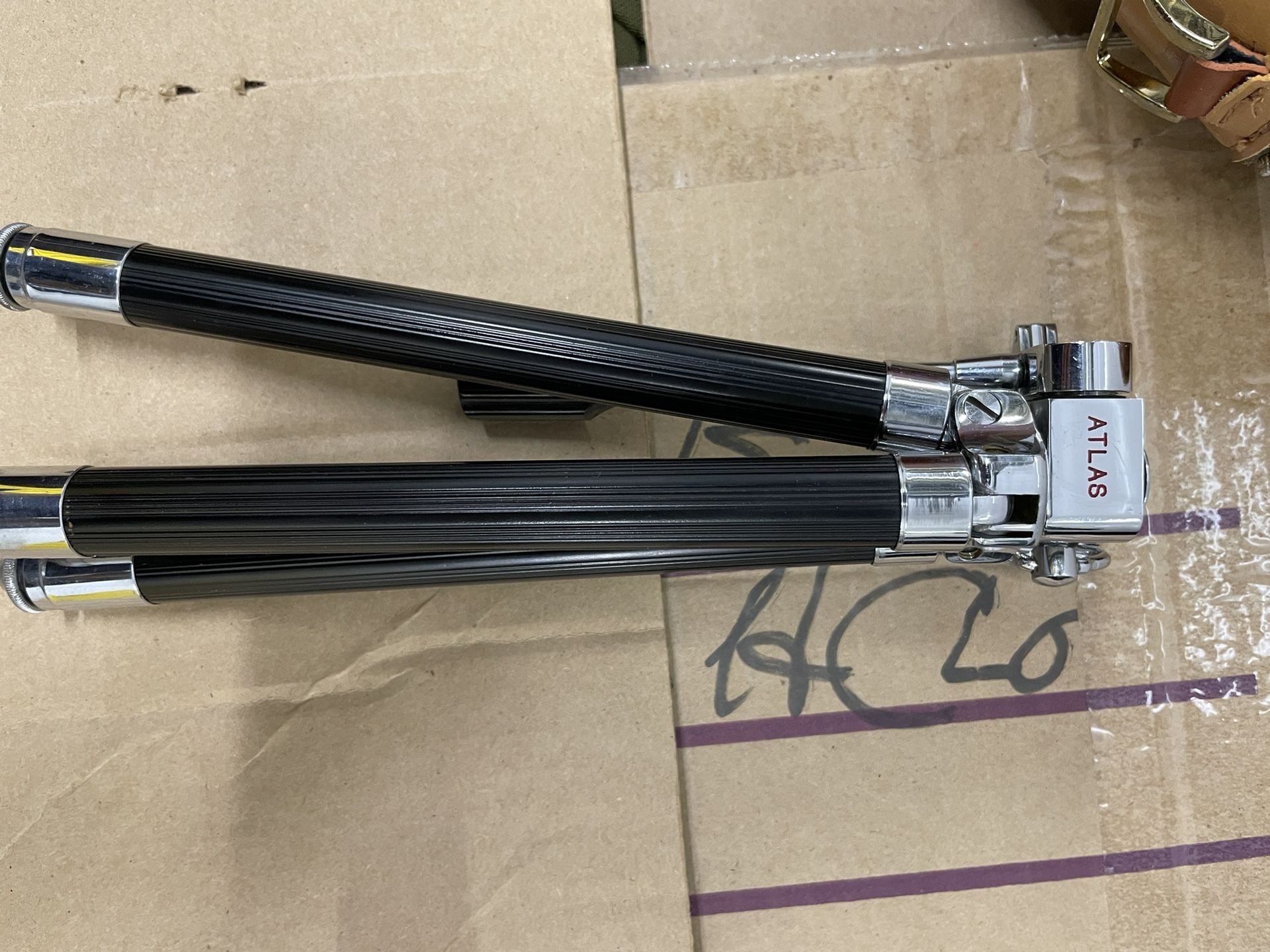 Atlas Tripod