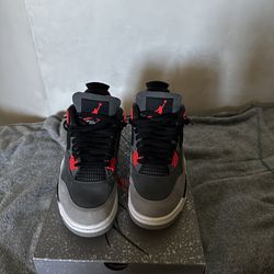 Jordan 4 Infrared