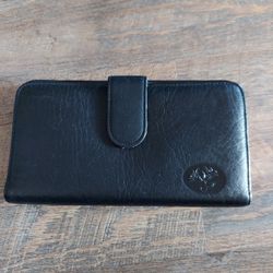 Buxton Heiress Ensemble Clutch Leather Wallet