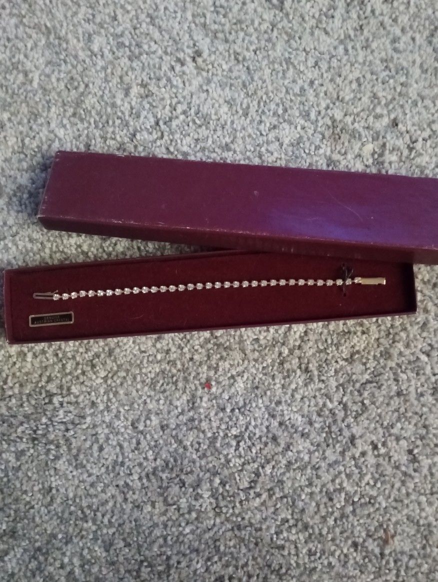 Bracelet
