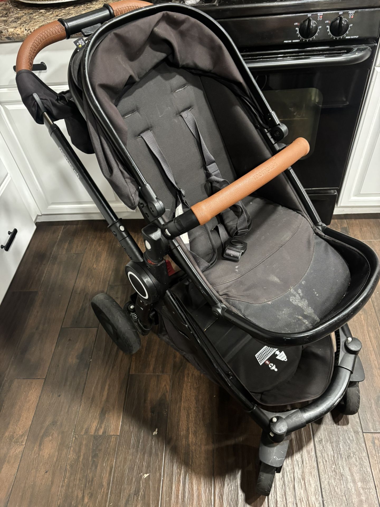 Mompush Stroller