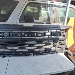2022 2023 2024 Chevy Silverado 1500 Front Grille