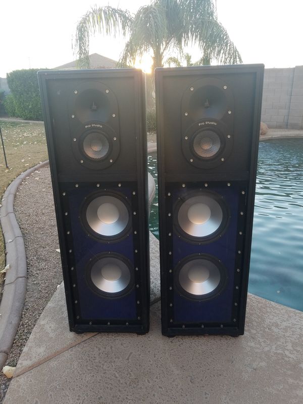 PRO STUDIO PS4121 Huge sound lots of bass!!! SPEAKERS for Sale in