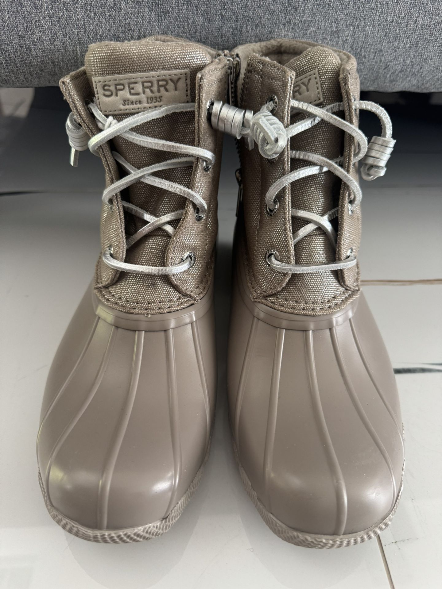 SPERRY SALTWATER SHIMMER RAIN BOOTS Woman’s Size 7