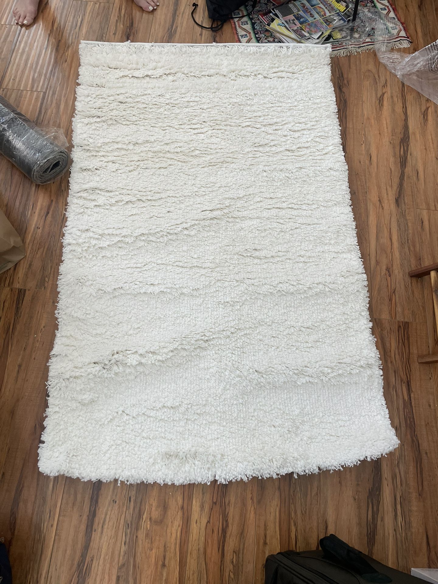 California Shag Rug (3’ X 5’) with Rug Liner
