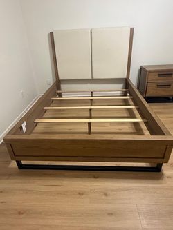Queen size bed, Nightstand and dresser
