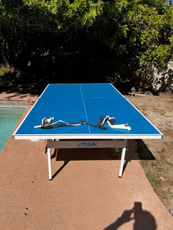 Stiga Ping Pong Table with Net