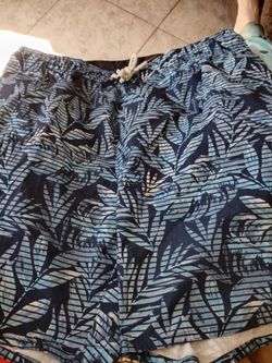 The Volley Men's UPF 50 Protection Swim Shorts Size M Brand New