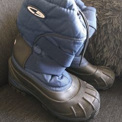 Boys Snow Boots Size 3