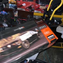 Brand new in box power base 2200 W amplifier