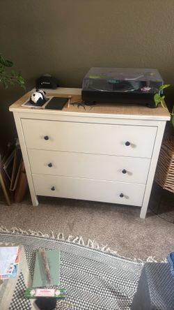Three drawer dresser